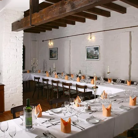 Am Schlossbrunnen 3* Bad Muskau