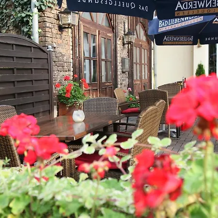 Hotel Am Schlossbrunnen 3*