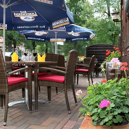 Hotel Am Schlossbrunnen 3*