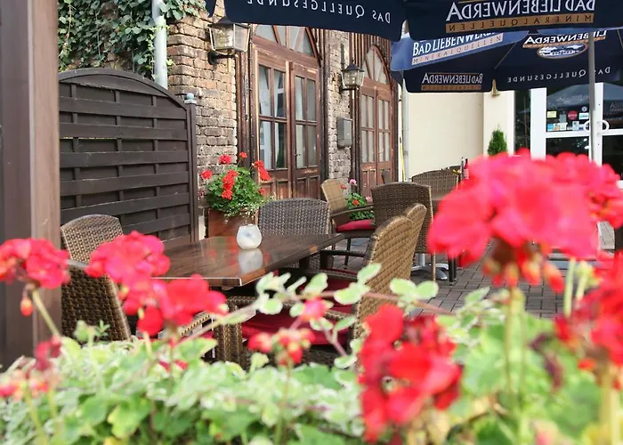 Hotel Am Schlossbrunnen 3*